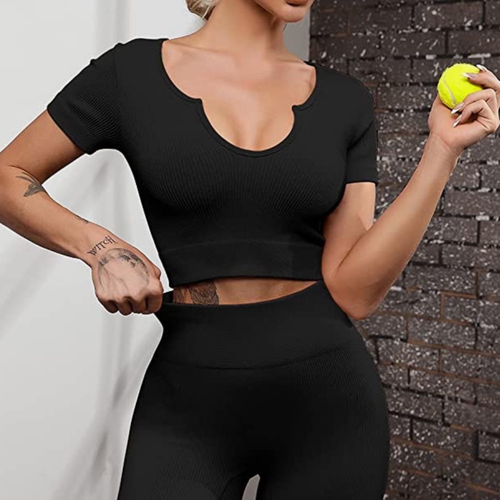 Amazon Seamless Workout Top